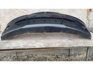 bontott BMW 1 Első Lökhárító (Részeivel)