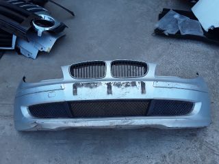 bontott BMW 1 Első Lökhárító (Részeivel)