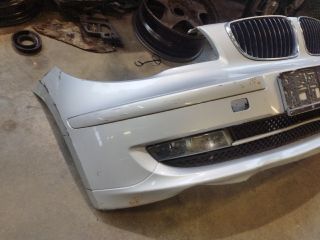bontott BMW 1 Első Lökhárító (Részeivel)