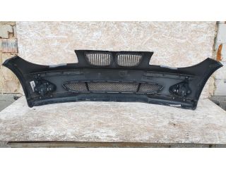 bontott BMW 1 Első Lökhárító (Részeivel)