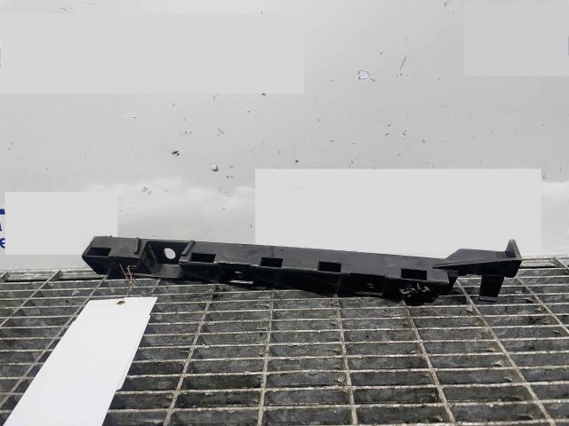 bontott BMW 1 Első Lökhárító Tartó Felső