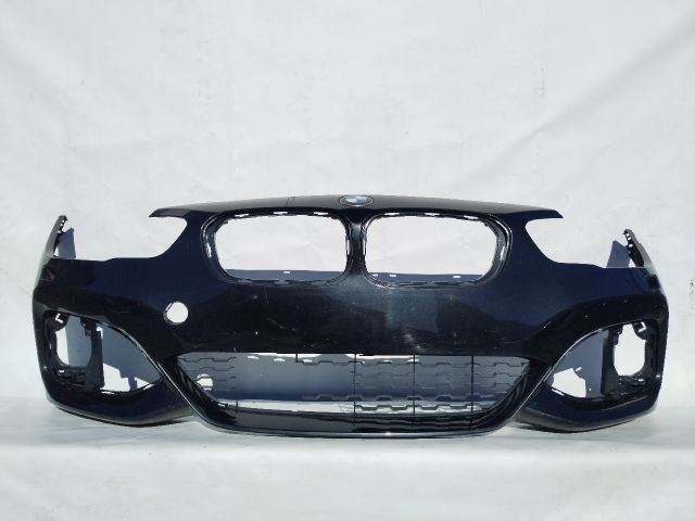 bontott BMW 1 Első Lökhárító (Üresen)