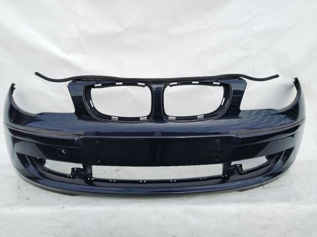 bontott BMW 1 Első Lökhárító (Üresen)