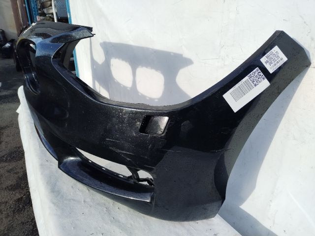 bontott BMW 1 Első Lökhárító (Üresen)