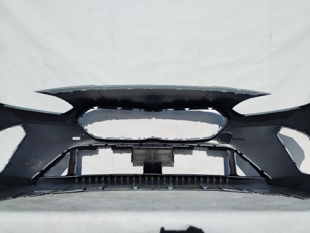 bontott BMW 1 Első Lökhárító (Üresen)