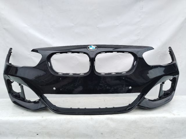 bontott BMW 1 Első Lökhárító (Üresen)