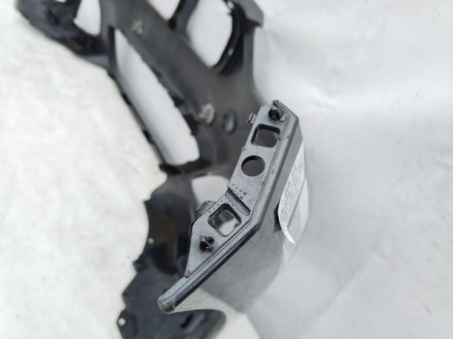 bontott BMW 1 Első Lökhárító (Üresen)