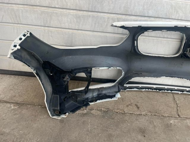 bontott BMW 1 Első Lökhárító (Üresen)