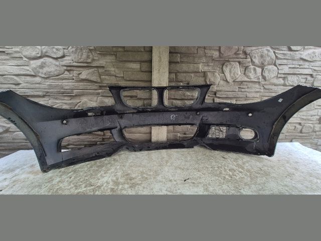 bontott BMW 1 Első Lökhárító (Üresen)