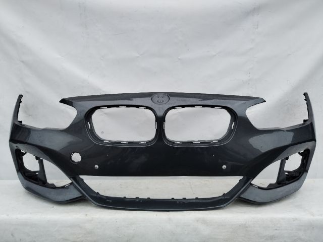 bontott BMW 1 Első Lökhárító (Üresen)