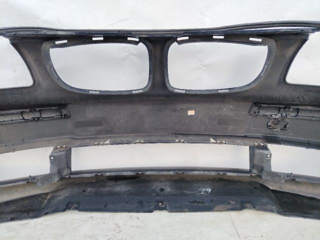 bontott BMW 1 Első Lökhárító (Üresen)