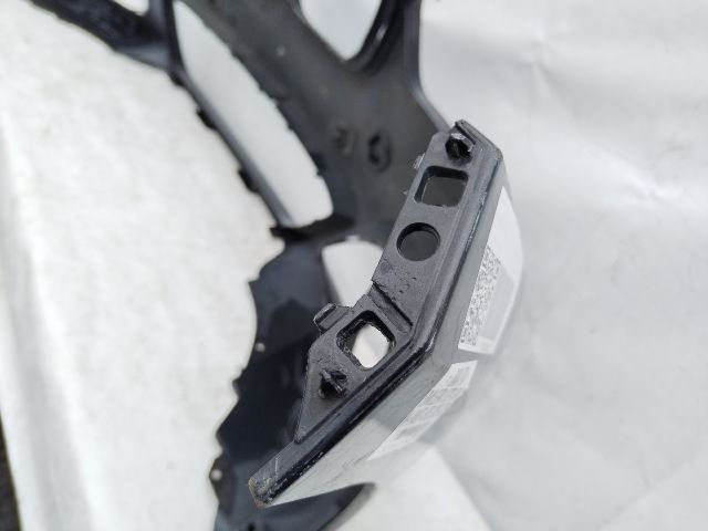 bontott BMW 1 Első Lökhárító (Üresen)