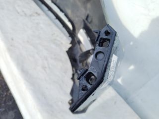 bontott BMW 1 Első Lökhárító (Üresen)