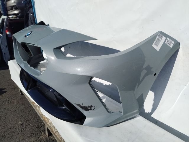 bontott BMW 1 Első Lökhárító (Üresen)