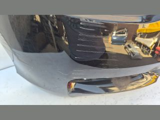 bontott BMW 1 Első Lökhárító (Üresen)