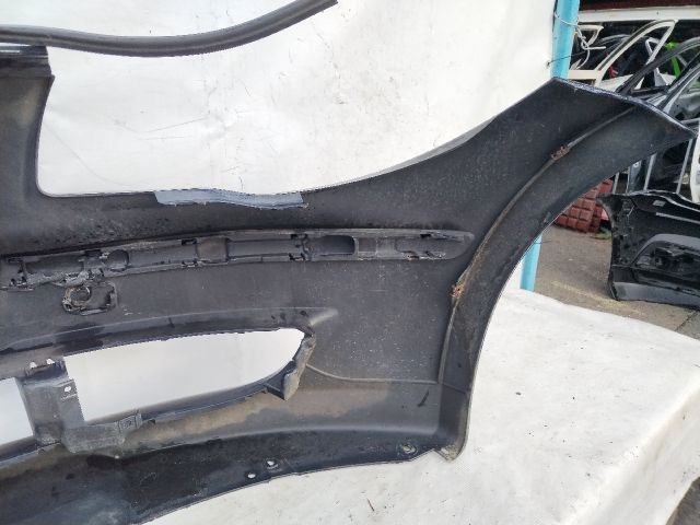 bontott BMW 1 Első Lökhárító (Üresen)