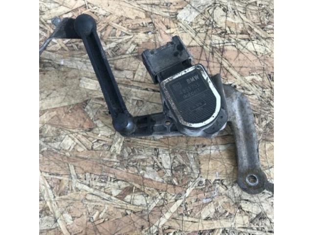 bontott BMW 1 Első Xenon Szintszabályzó Jeladó