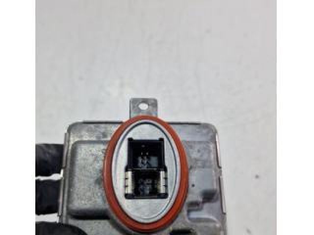 bontott BMW 1 Fényszóró Elektronika