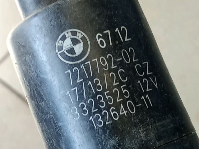 bontott BMW 1 Fényszórómosó Szivattyú