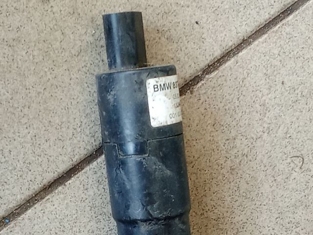 bontott BMW 1 Fényszórómosó Szivattyú