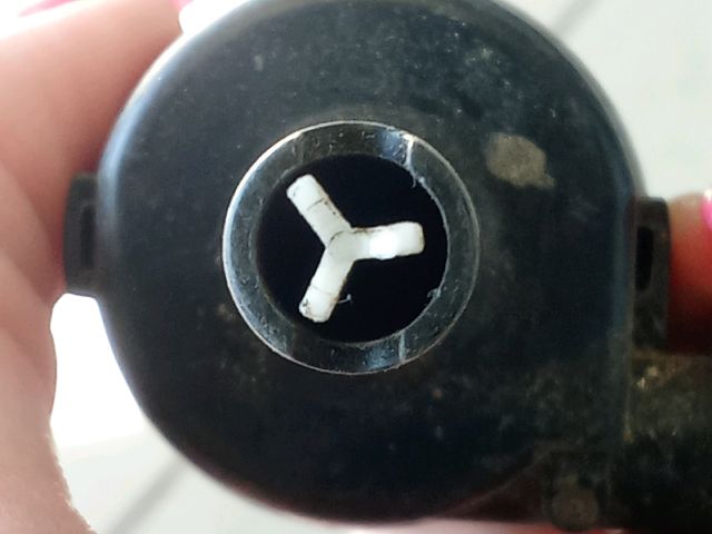 bontott BMW 1 Fényszórómosó Szivattyú