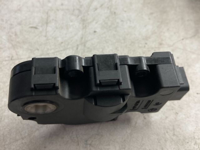 bontott BMW 1 Fűtés Állító Motor