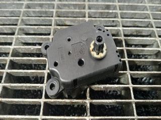 bontott BMW 1 Fűtés Állító Motor