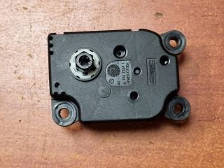 bontott BMW 1 Fűtés Állító Motor