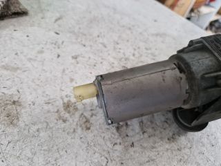 bontott BMW 1 Fűtéscsap