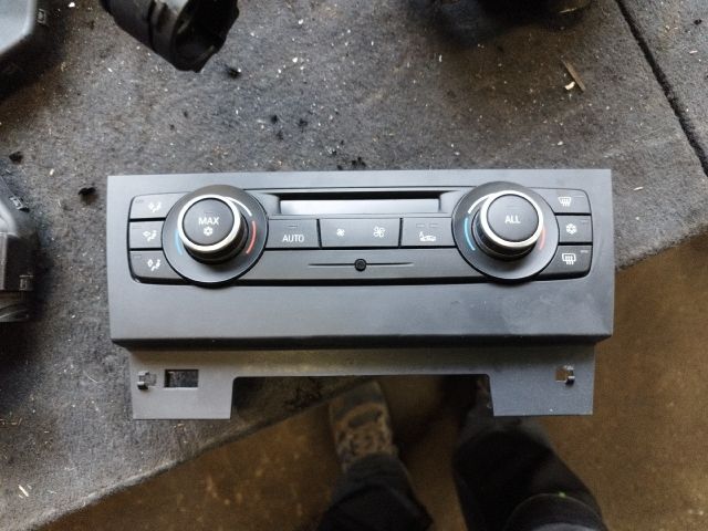 bontott BMW 1 Fűtéskapcsoló (digit klímás)