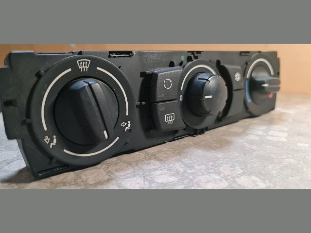 bontott BMW 1 Fűtéskapcsoló (manuális klímás)