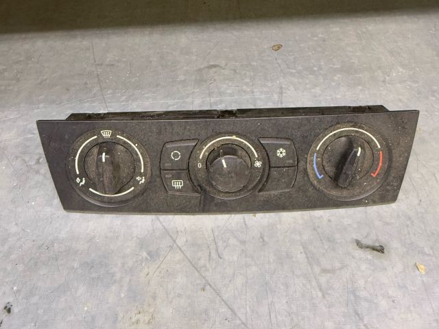 bontott BMW 1 Fűtéskapcsoló (manuális klímás)