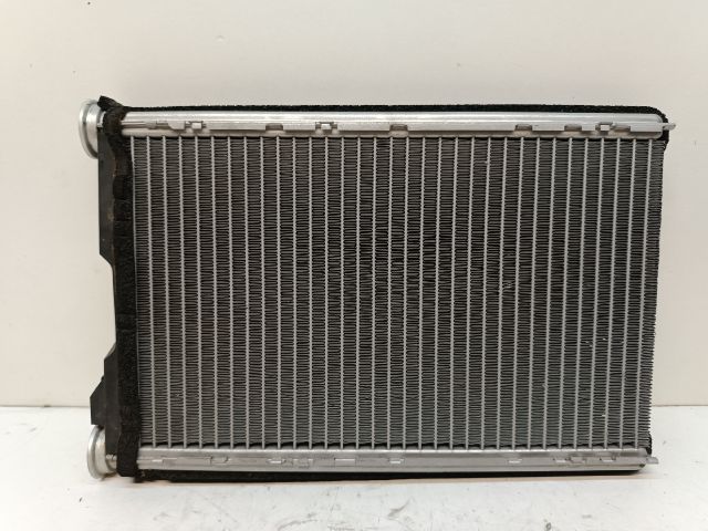 bontott BMW 1 Fűtőradiátor