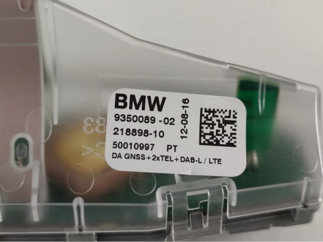 bontott BMW 1 GPS Antenna