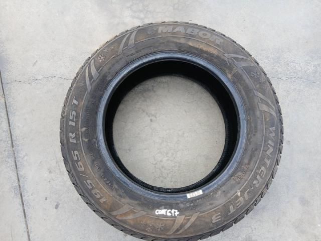 bontott BMW 1 Gumiabroncs (1 db)