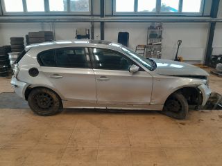 bontott BMW 1 Hátfal Burkolat