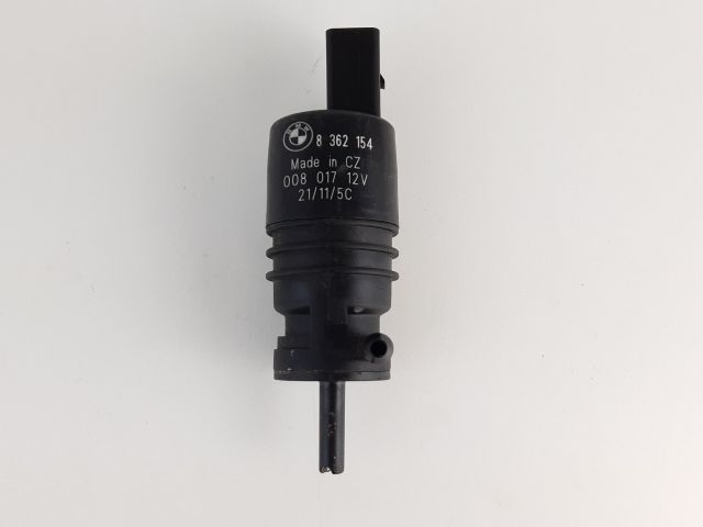 bontott BMW 1 Hátsó Ablakmosó Szivattyú