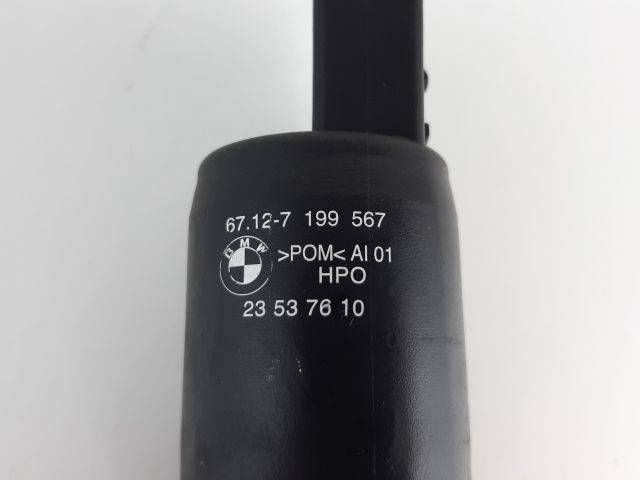 bontott BMW 1 Hátsó Ablakmosó Szivattyú