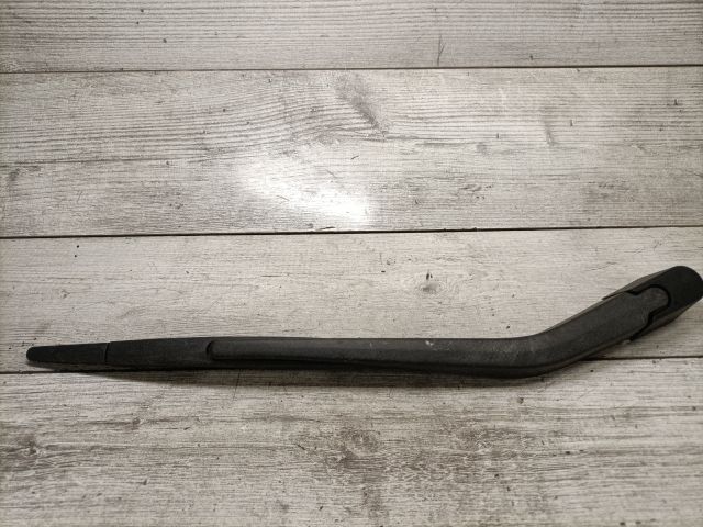 bontott BMW 1 Hátsó Ablaktörlő Kar