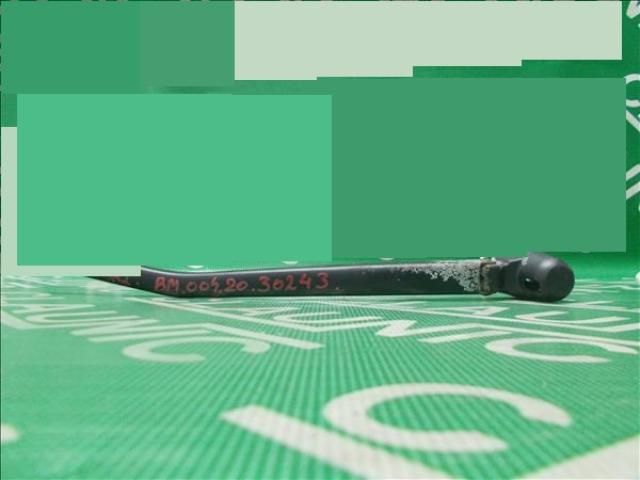 bontott BMW 1 Hátsó Ablaktörlő Kar