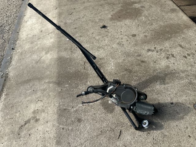 bontott BMW 1 Hátsó Ablaktörlő Motor