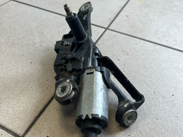 bontott BMW 1 Hátsó Ablaktörlő Motor