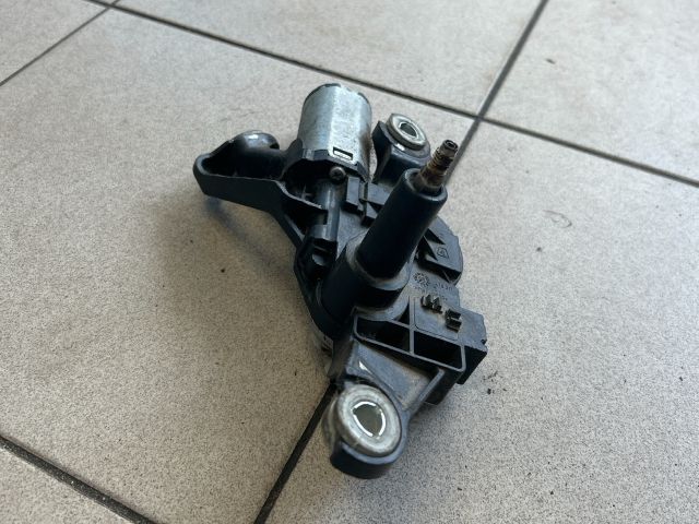 bontott BMW 1 Hátsó Ablaktörlő Motor