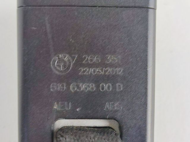 bontott BMW 1 Hátsó középső Biztonsági Öv Csat