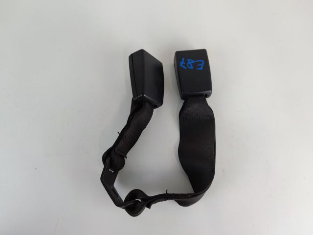 bontott BMW 1 Hátsó középső Biztonsági Öv Csat