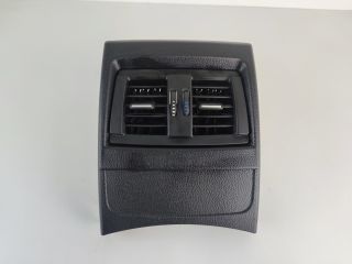 bontott BMW 1 Hátsó középső Szellőző