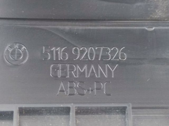 bontott BMW 1 Hátsó középső Szellőző