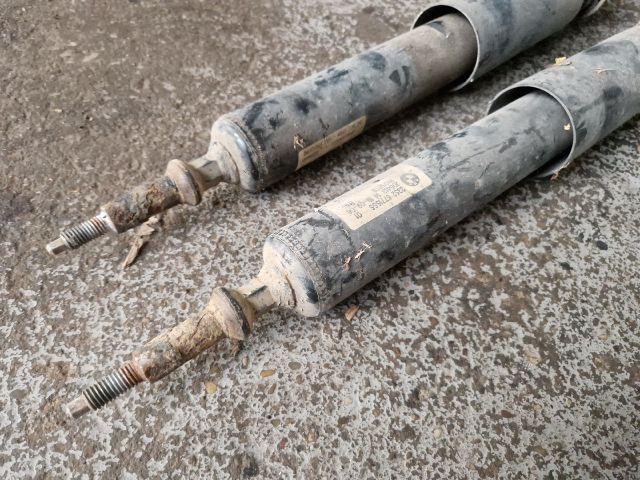 bontott BMW 1 Hátsó Lengéscsillapító Pár