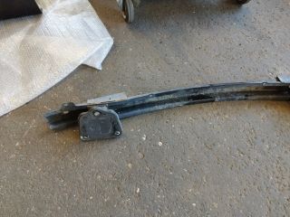 bontott BMW 1 Hátsó Lökhárító Merevítő (Fém)