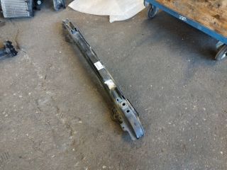 bontott BMW 1 Hátsó Lökhárító Merevítő (Fém)